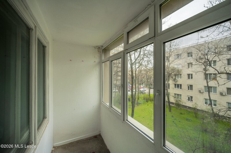 Ozana, Trapezului, apartament 3 camere, zona verde, aproape de metrou