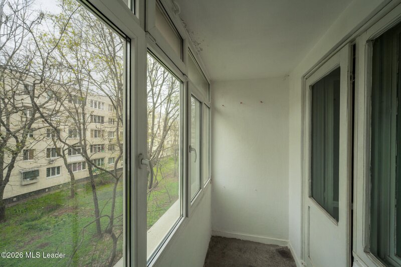 Ozana, Trapezului, apartament 3 camere, zona verde, aproape de metrou