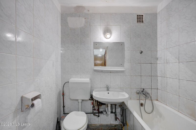 Ozana, Trapezului, apartament 3 camere, zona verde, aproape de metrou