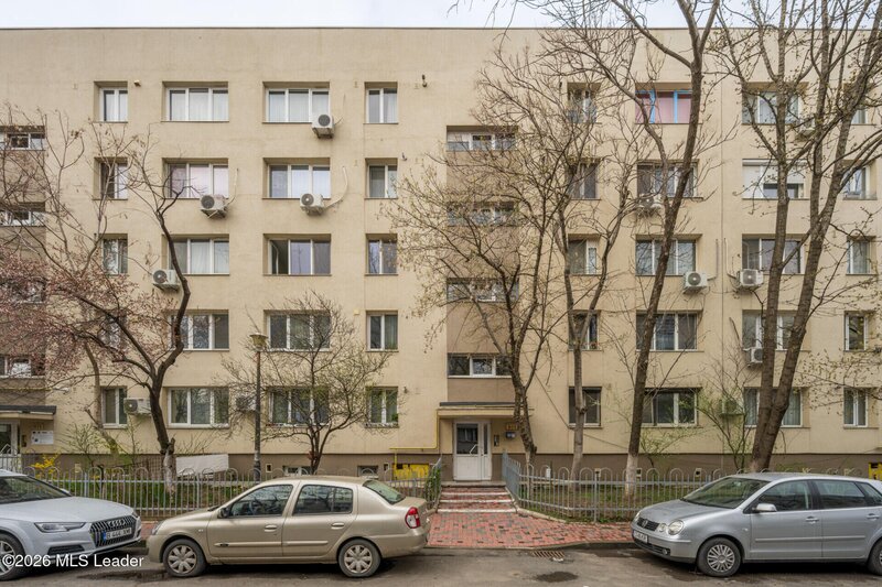 Ozana, Trapezului, apartament 3 camere, zona verde, aproape de metrou