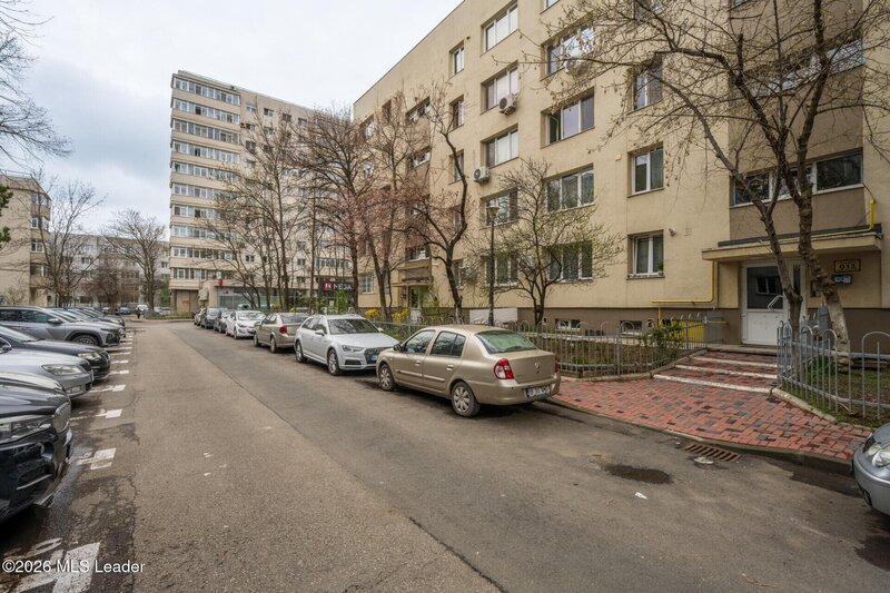 Ozana, Trapezului, apartament 3 camere, zona verde, aproape de metrou