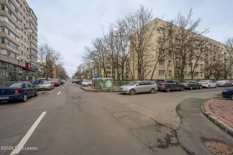 Ozana, Trapezului, apartament 3 camere, zona verde, aproape de metrou